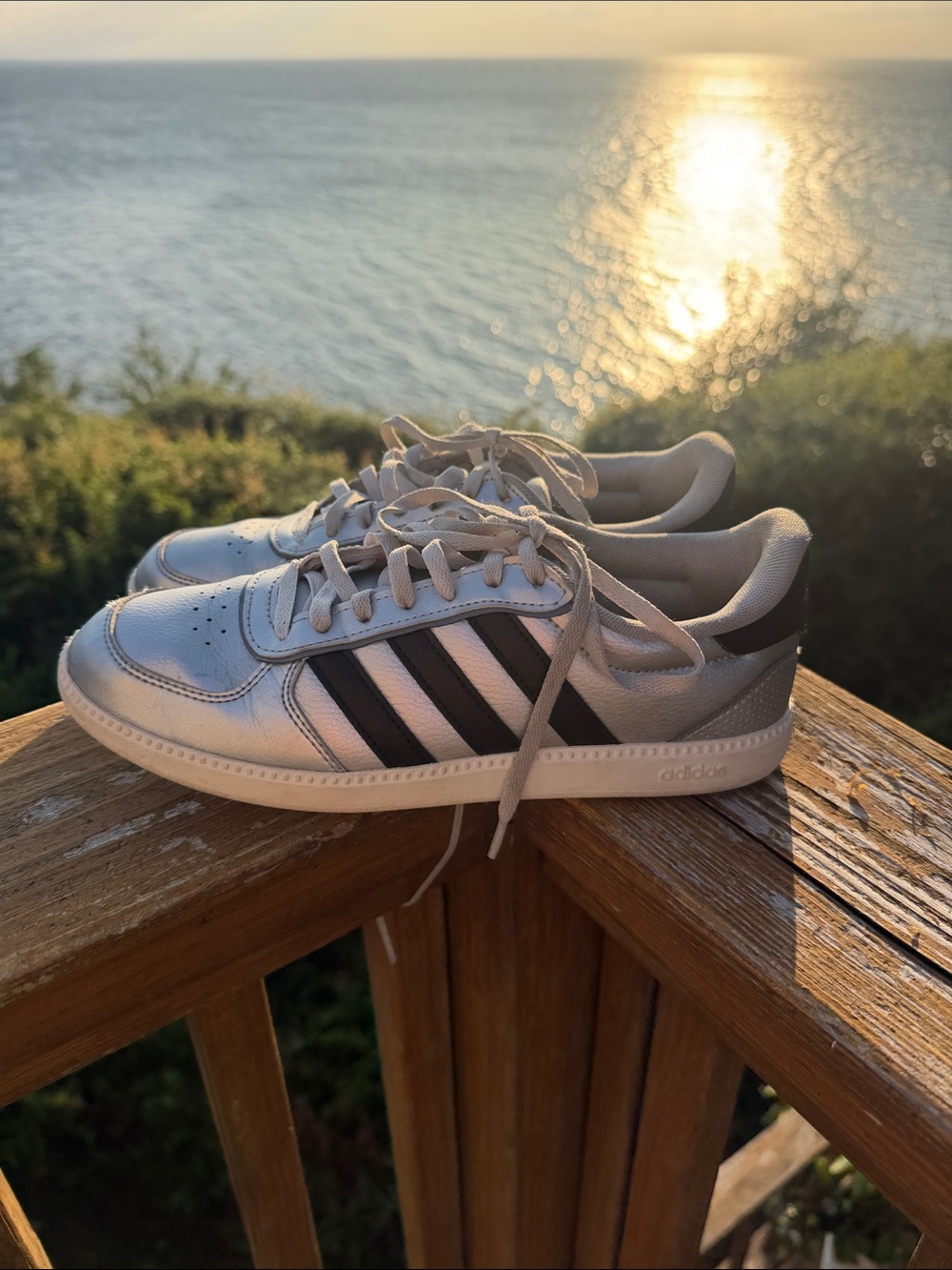 adidas Women’s Silver Sneakers with Black Stripes